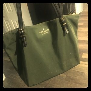 Kate Spade Watson Lane. Green.